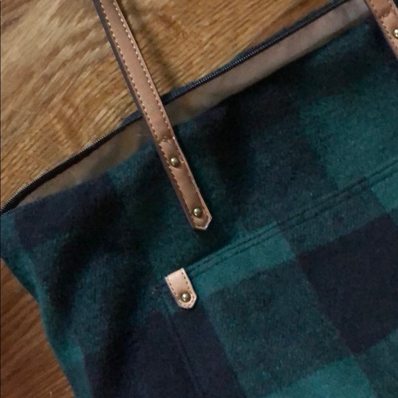 Flannel tote NWT - Picture 2 of 4
